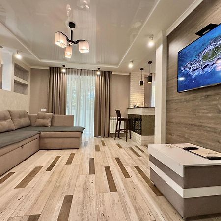 Apartpoltava Розкішна Студія З Кутовою Ванною, 1-Й Будинок Біля Корпусного Парку, Панорамний Балкон Buitenkant foto